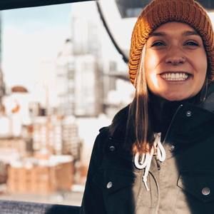 Meet your Posher, Lauren